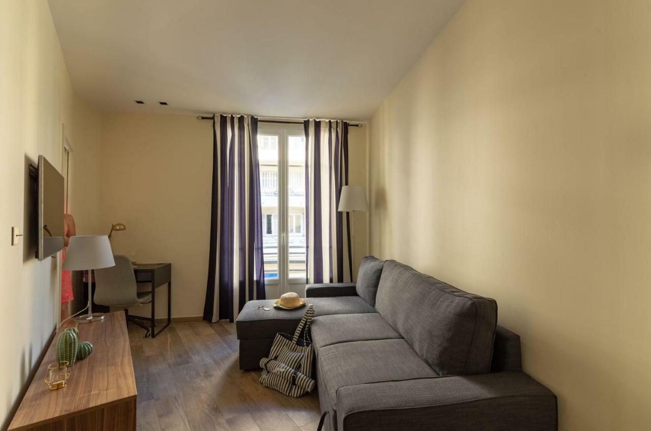 100M From The Sea Apartment Nisa Exterior foto